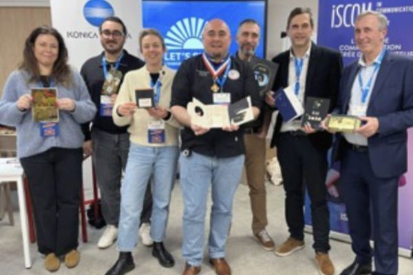 The winners with part of the jury