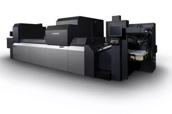 Read the article Jet Press 750S