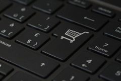 E-commerce players commit to more sustainable packaging