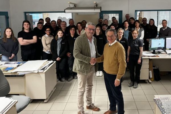 L to R: Eric Groshens, founder of Inessens, and Jean François Aertgeets, founder of Sanglier Packaging.