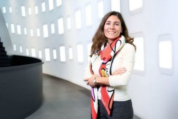 Nathalie Hizveren, Senior Sales Manager